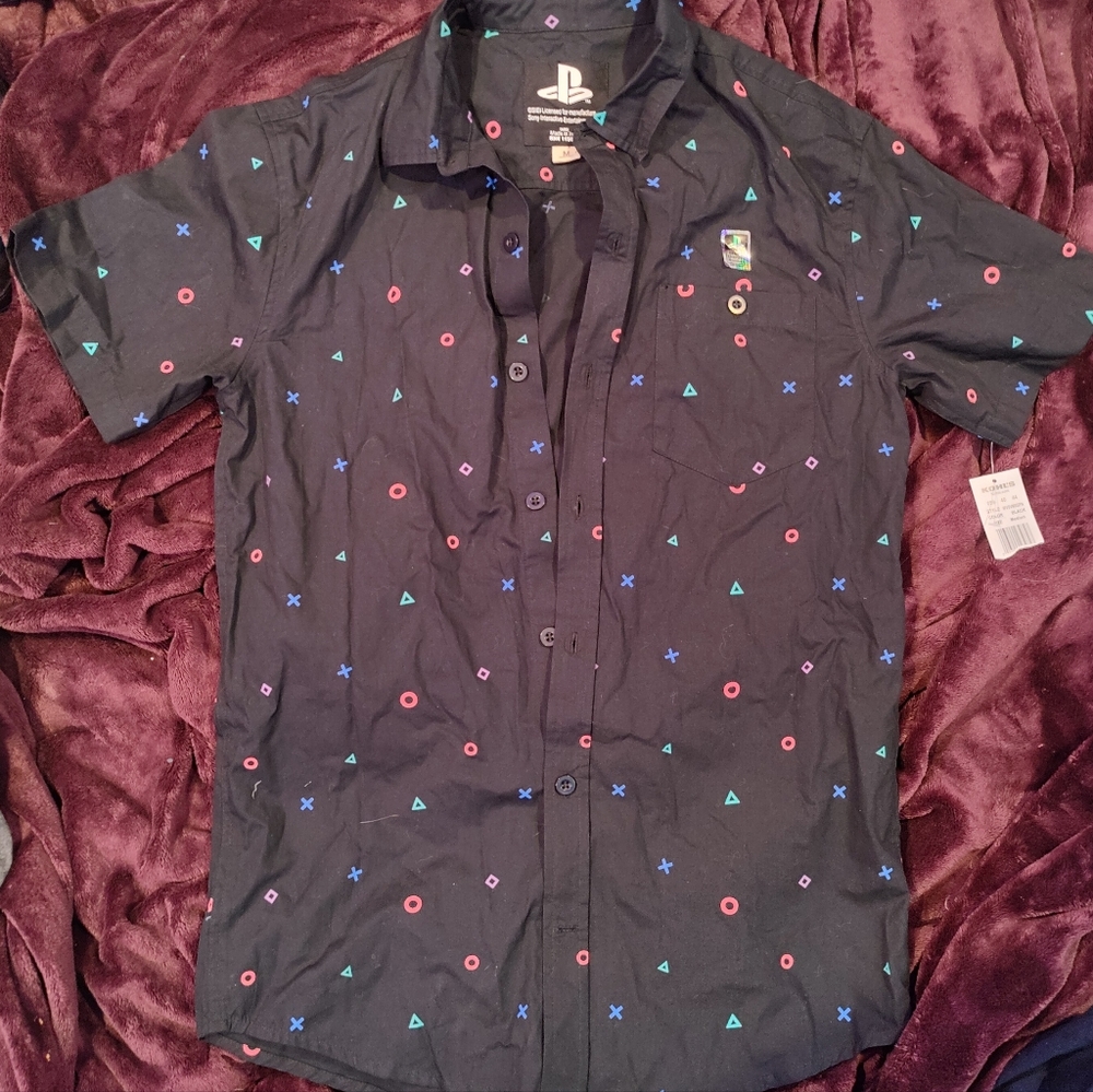 Men's button down shirt size medium